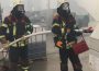 Feuerwehr-Übung: Rauchentwicklung aus Produktionsgebäude