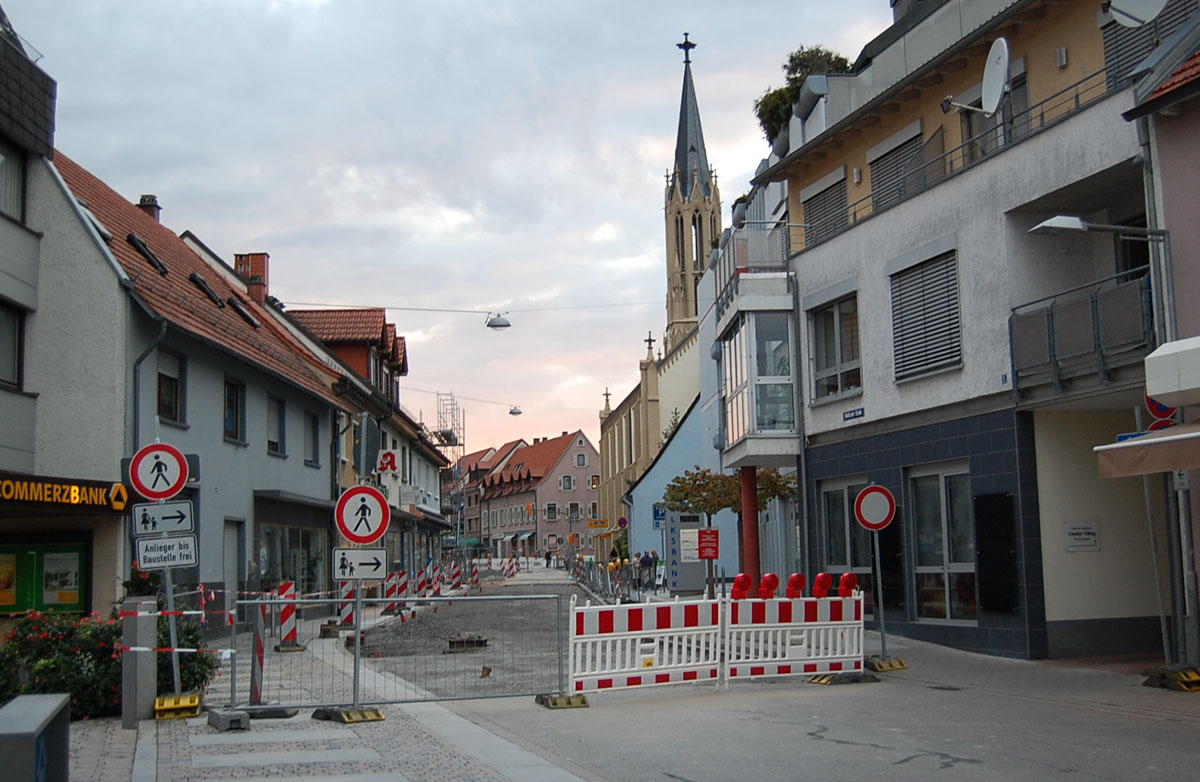 Sperrung beim Lindenplatz Walldorf