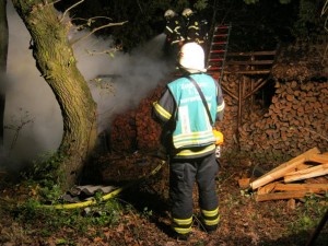 20121017_Holzstapelbrand_WAL_4