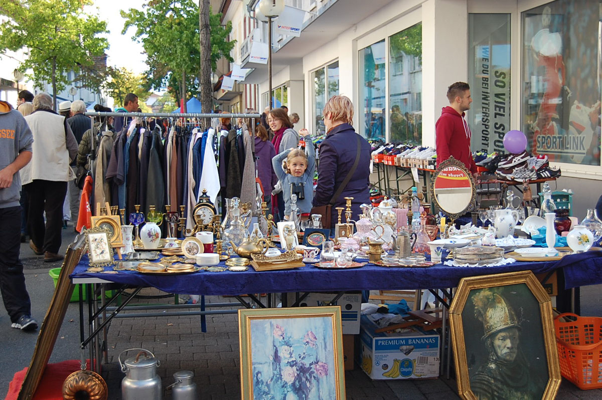 Heute ist wieder Flohmarkt auf dem Festplatz, Wiesloch