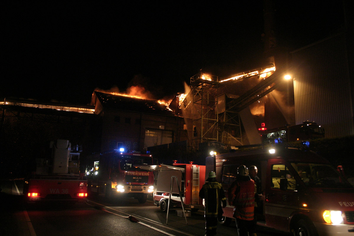 Bilder der Feuerwehr Walldorf vom Brand in Malsch