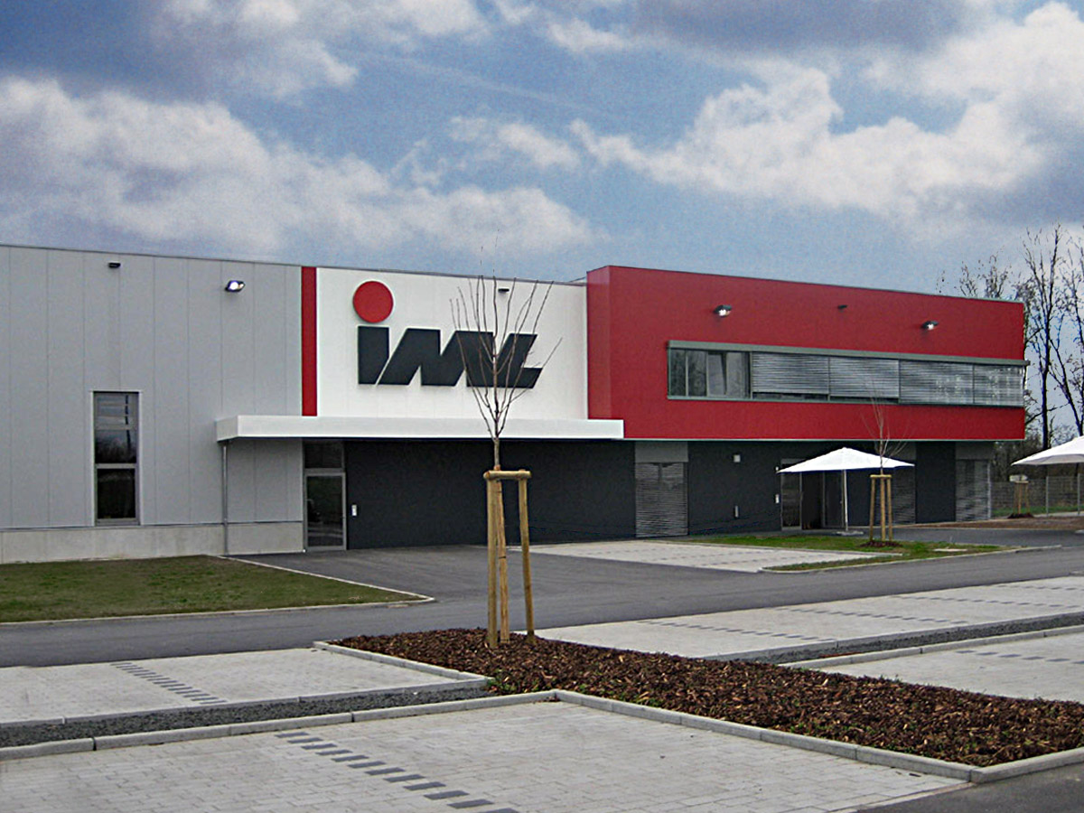 Neuer Firmensitz der IML GmbH eingeweiht