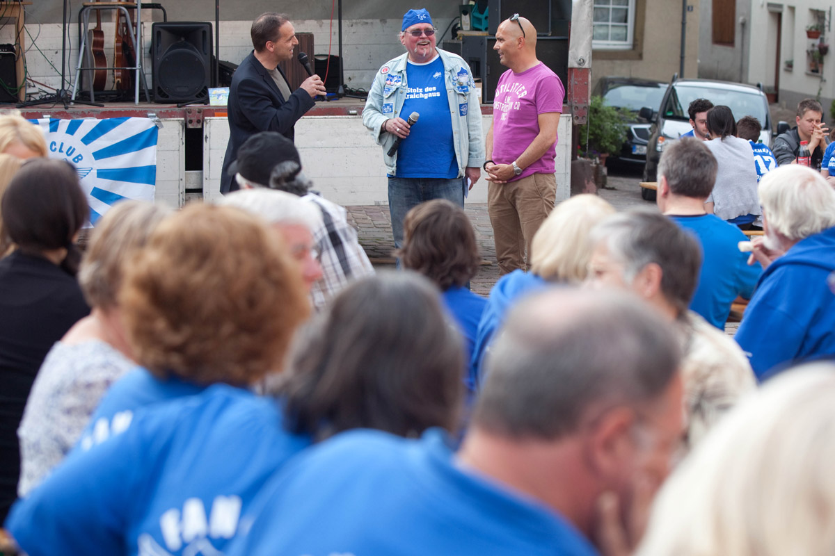 Fanclub Neckartal präsentiert die “Fankurve”