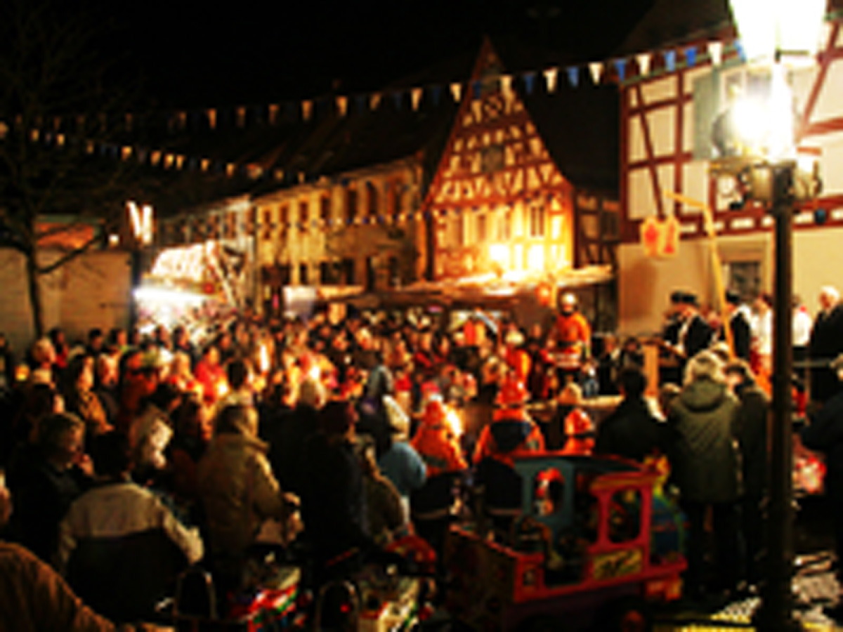 Martini-Kerwe und Stadt-Jubiläum in Rotenberg 9.-11. November