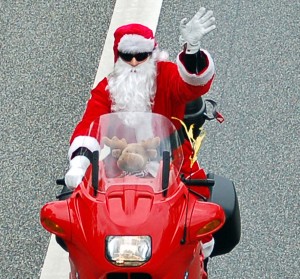 Santa_Claus_BMW_01