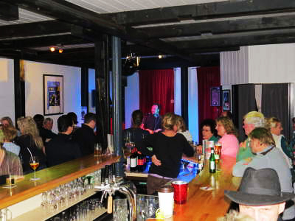 Janssen’s Music Bar präsentiert ab 17.01.