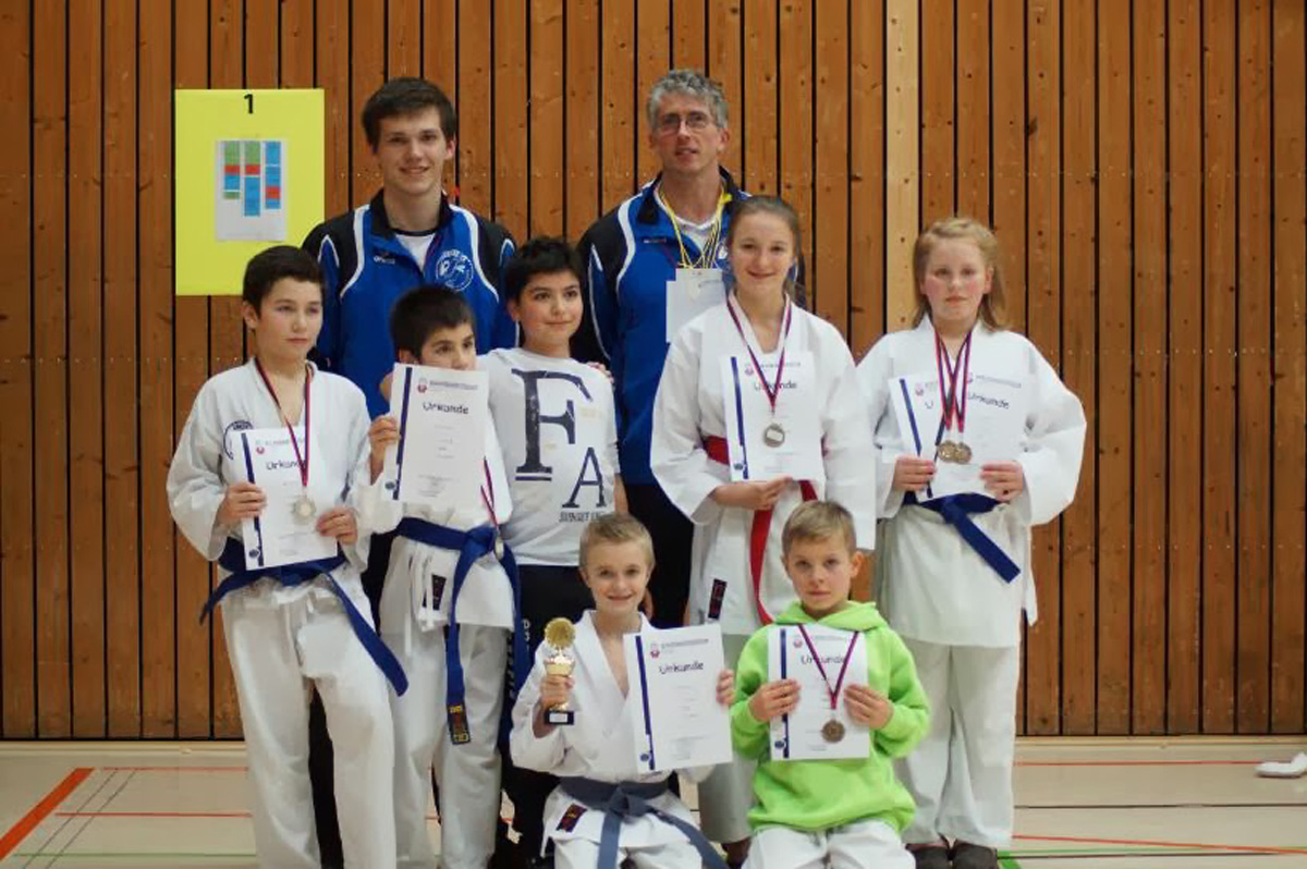 TSG Karate: Auftakt nach Maß