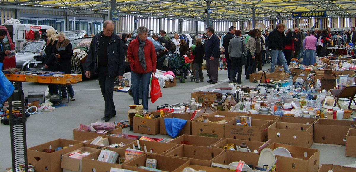 Heute Flohmarkt auf dem Festplatz in Wiesloch ab 07 Uhr