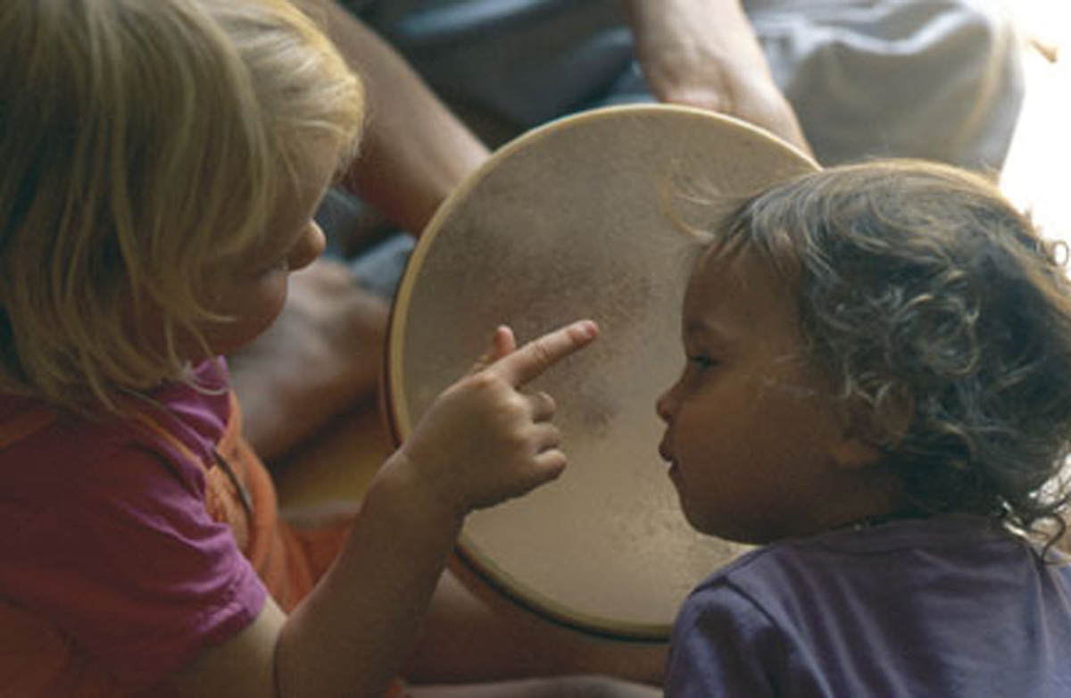 Im Mai öffnet der Musik-Garten in der Hessel Apotheke