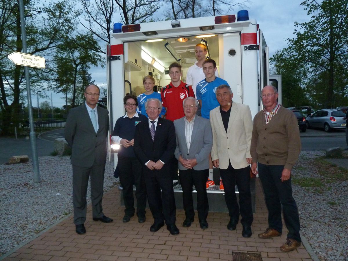 Anpfiff ins Leben und DRK Walldorf – Kooperation „Sportler helfen Sportlern“