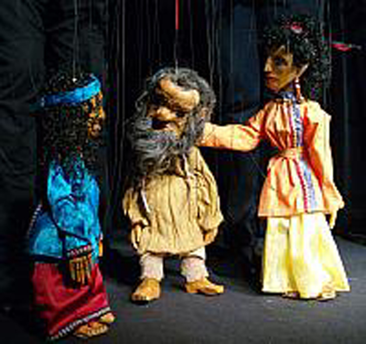 Heute: Erfolgs-Stück des Marionetten Theaters – “Die Frau um Sokrates”