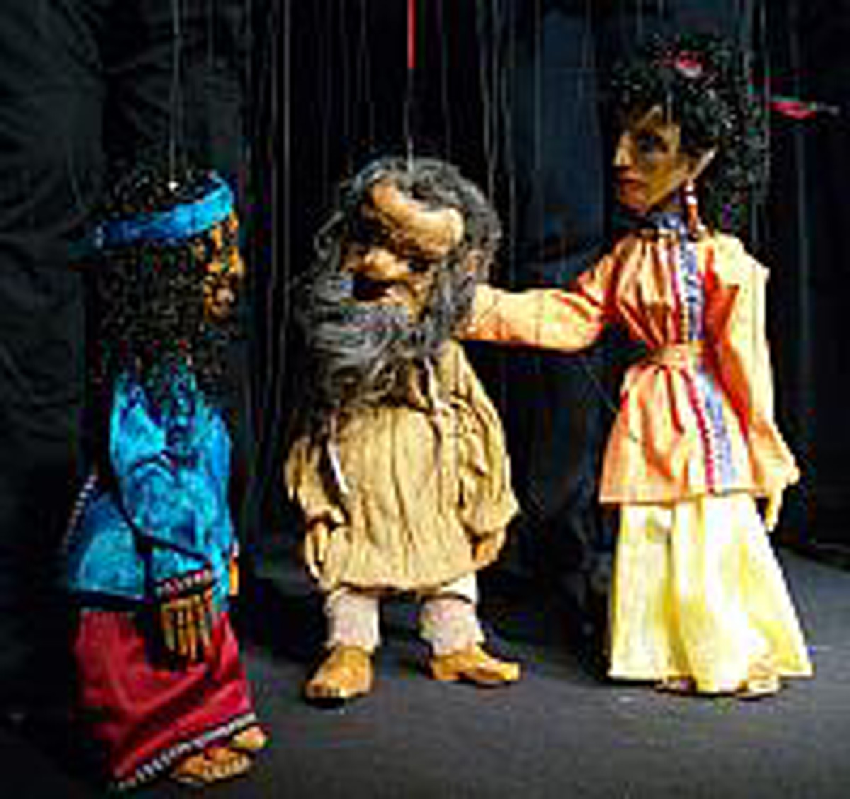 Heute: Erfolgs-Stück des Marionetten Theaters – „Die Frau um Sokrates“