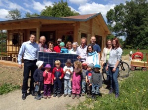 140516_Spendenübergabe_Solarmodul_Waldkindergarten