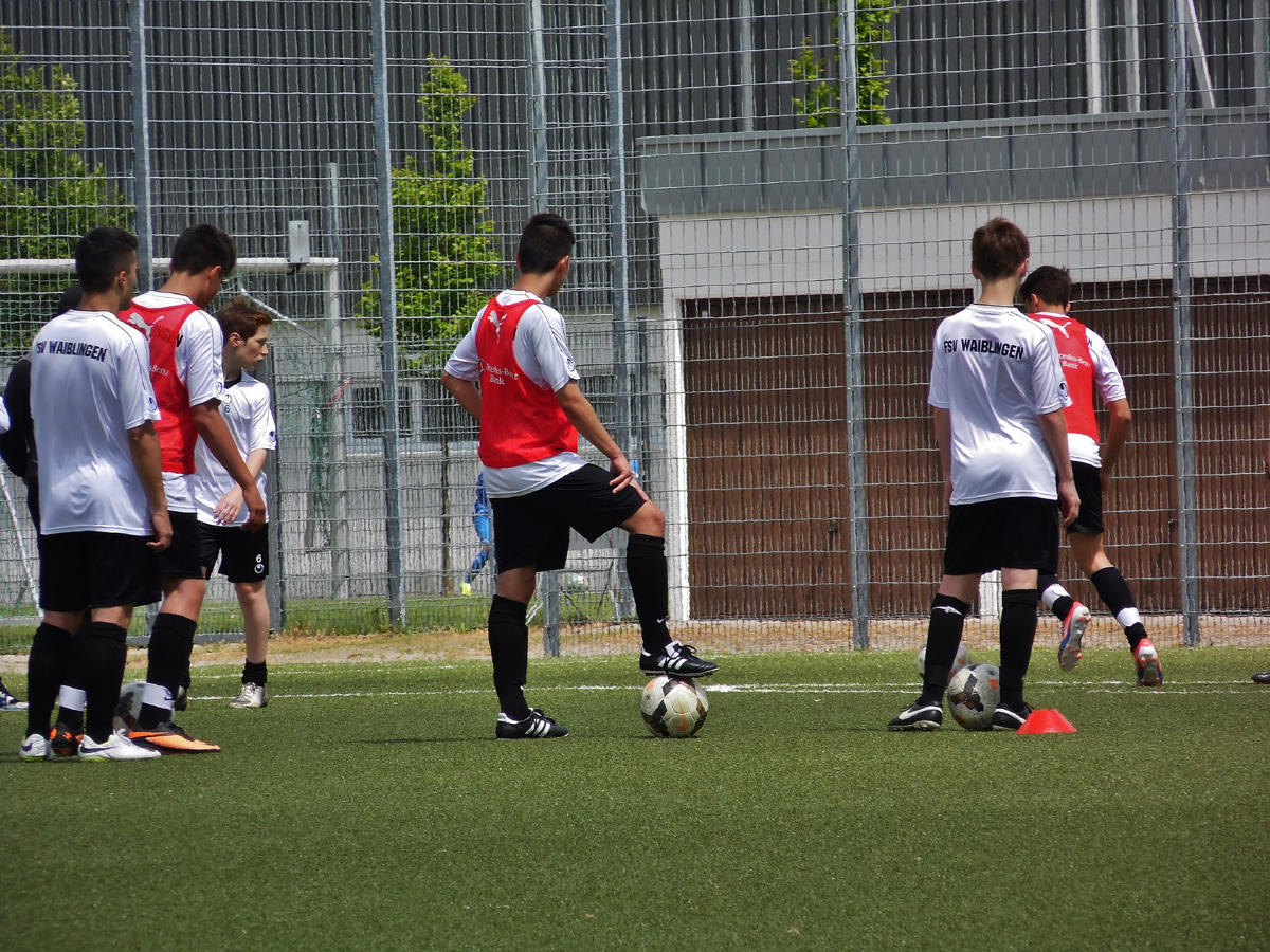 FC-Astoria Walldorf feiert perfekten Saisonabschluss