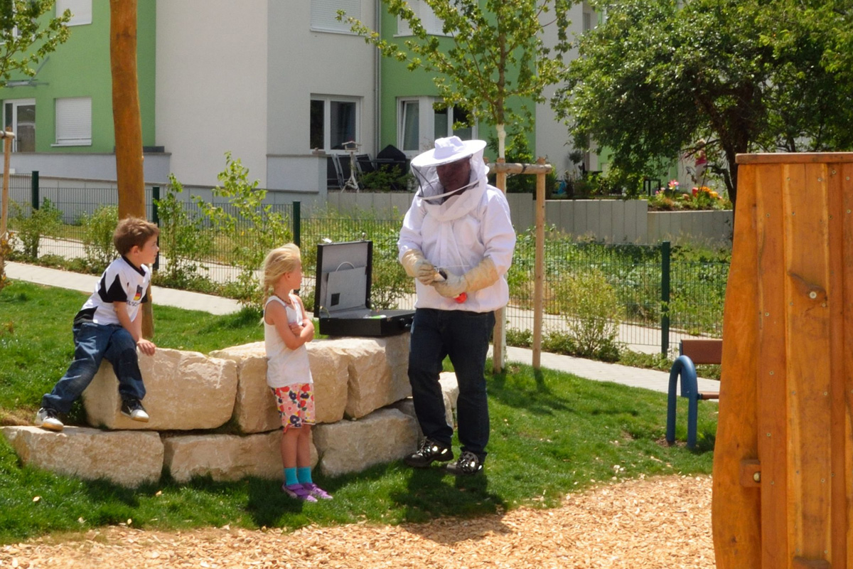 Wespenalarm am Spielplatz