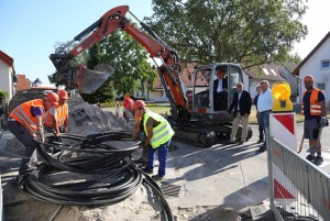 OB Schaidhammer beim "Baggerbiss" in Frauenweiler