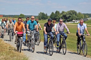 links nach rechts: Bürgermeister Jens Spanberger (Mühlhausen), Gemeinderat Ewald Engelbert (Mühlhausen), Landtagspräsident Guido Wolf MdL, Dr. Stephan Harbarth MdB und Karl Klein MdL. 