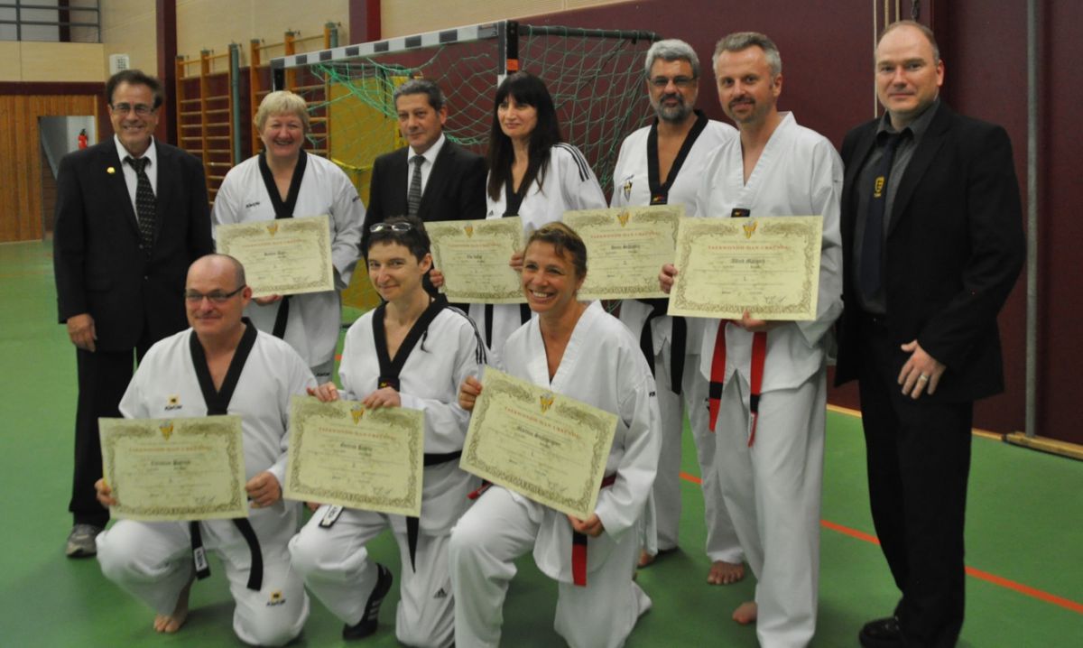 8 Wieslocher TAE-KWON-DO Sportler bei Landes-Danprüfung erfolgreich