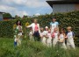 Preiswürdige Gartenarbeit im “Haus der Kinder”
