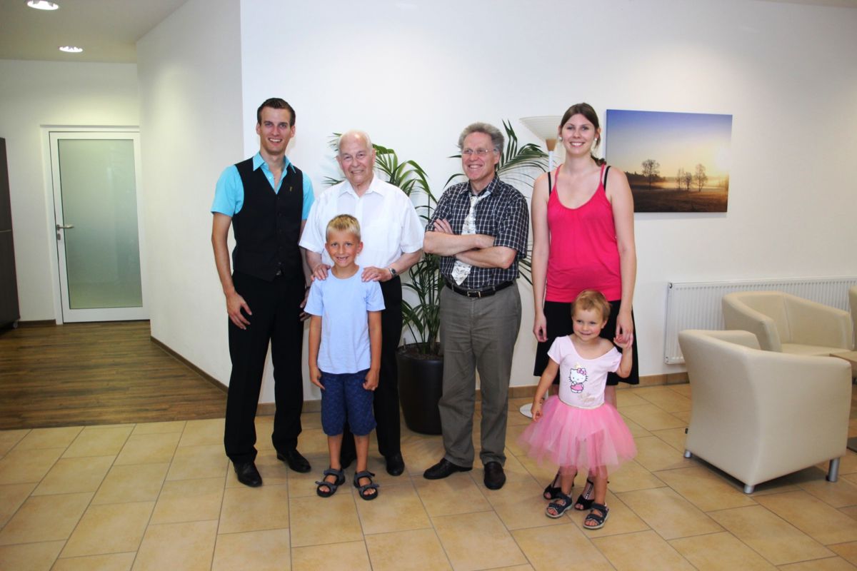 Liedernachmittag Im Haus Kurpfalz In Wiesloch Wiwa Lokal