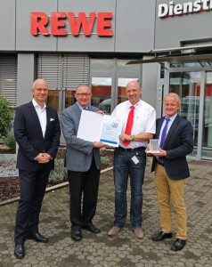 REWE_Übergabe Präventionspreis2