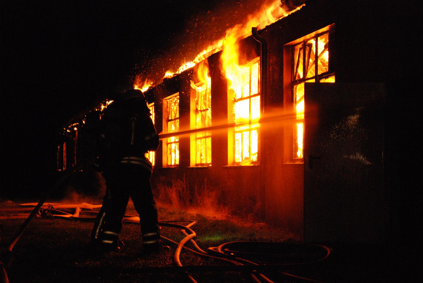 Erste Bildergalerie zu dem Großbrand in Wiesloch