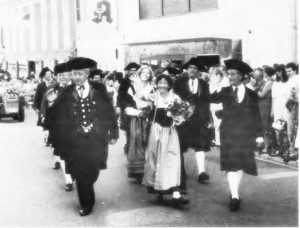 Winzerfest 1982 in Wiesloch links Wirtschaftsminister Gerhard Weiser, links OB Heinz Bettinger