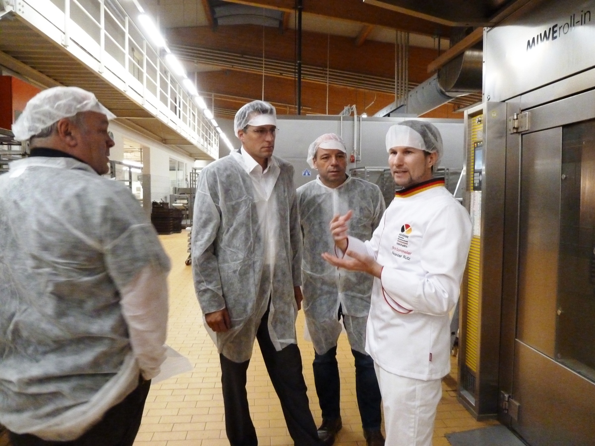 “Kraichgaukorn” – Dr. Kai Schmidt-Eisenlohr bei der Bäckerei Rutz