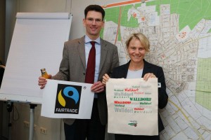 Walldorf. PG Fairtraide Idee mit Marc massoth und Bmin Christiane Staab. 03.02.2016 - Helmut Pfeifer.