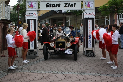 Oldtimerrallye „Kurpfalz Klassik“ startet in Wiesloch