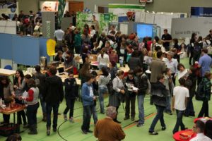 Walldorf. Jahrmarkt der Berufe 2011 in der Sporthalle beim Schulzentrum.