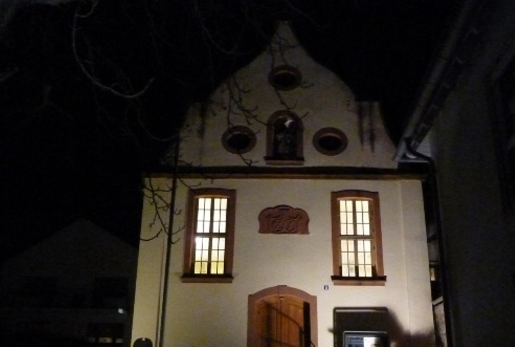 Heute: Mit Schwung in die Weihnacht in der Laurentiuskapelle Walldorf