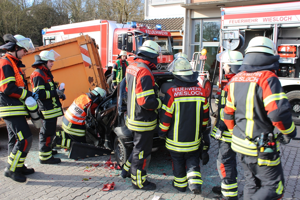 Feuerwehr Wiesloch hat Ausbildung zur Unfallrettung erfolgreich abgeschlossen