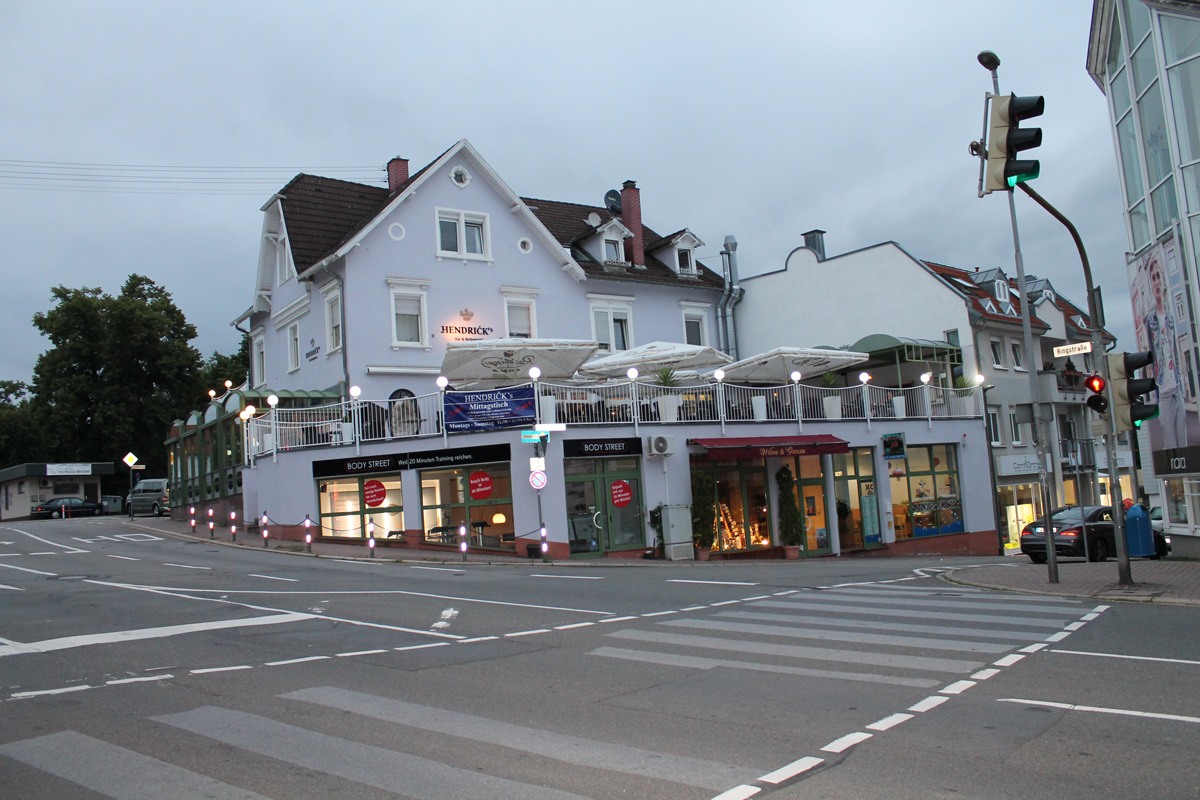 Heute Unternehmens-stammtisch im Restaurant Hendrick’s