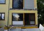 Balkon abgebrochen, zwei verletzte Personen