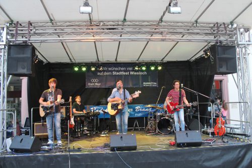 Cool Breeze & Band