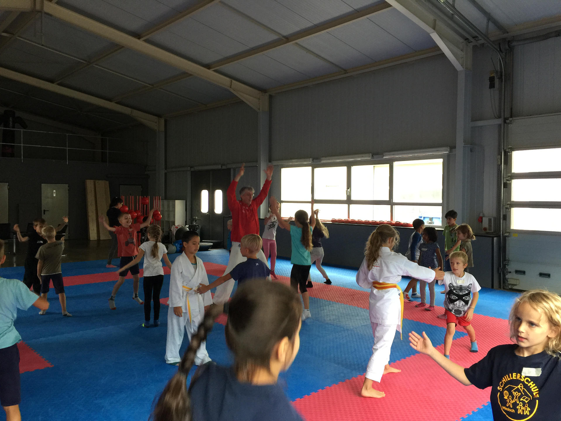 Stark fürs Leben beim Karate Ferienspaß