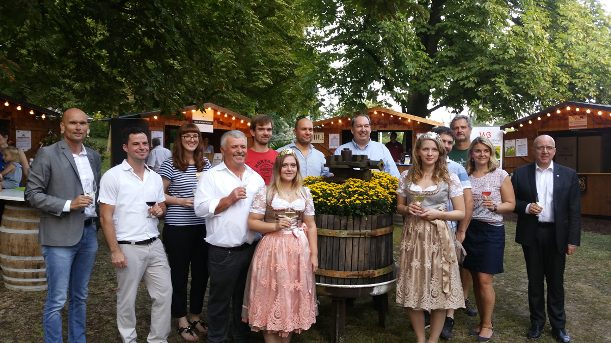 Weindorf auf dem Kurpfälzischen Winzerfest in Wiesloch – Winzer von Baden und Winzer aus der Region