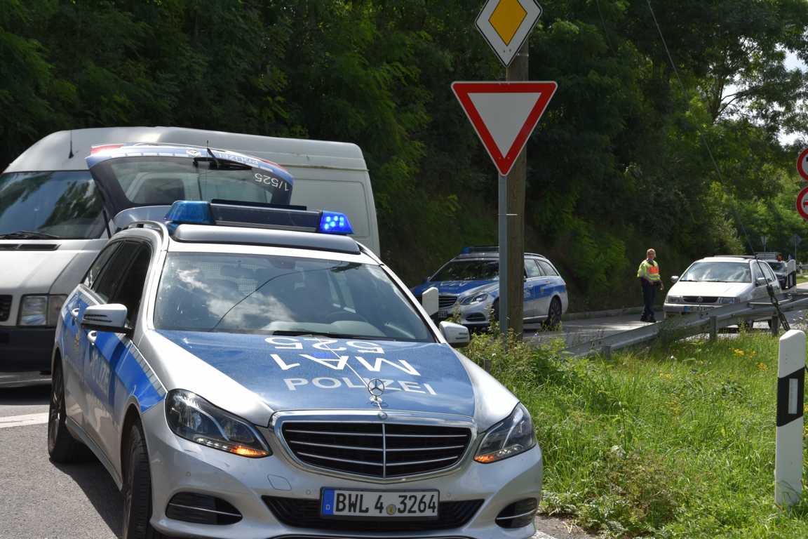 Leimen – Blockierter Schienenverkehr nach Verkehrsunfall