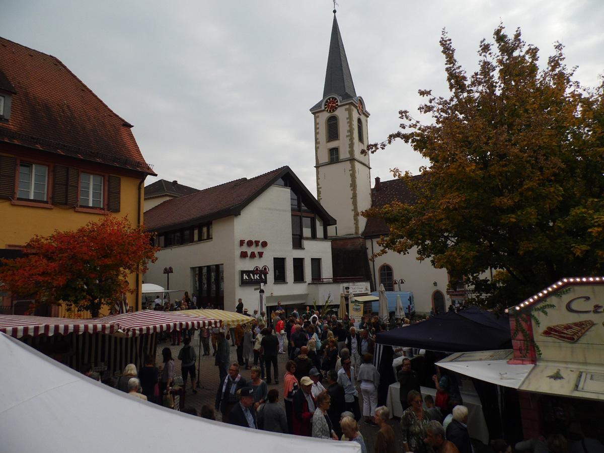 Rückblick: Wieslocher Herbst-Markt am Verkaufoffenen Sonntag mit zahlreichen Besuchern