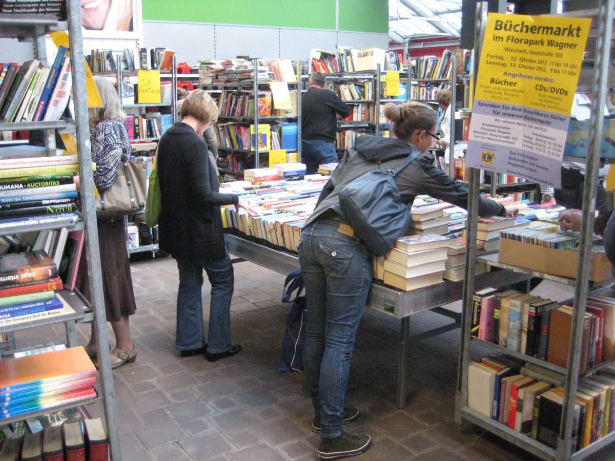 Büchermarkt 2017 des Lions Clubs verkaufte 15000 unterschiedliche Medien