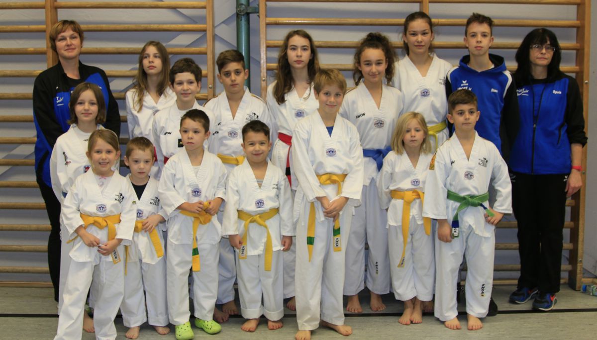 Wieslocher TAE-KWON-DO Team erkämpft  12 Medaillen