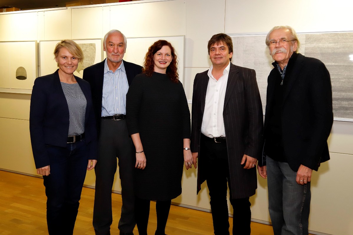 Ausstellung von Claudia Urlaß und Mario Urlaß bei „Kunst im Rathaus“ – Verausgabungskünstler