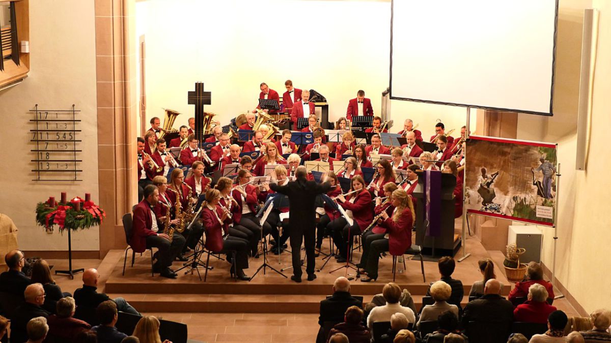 Stimmungsvolles Adventskonzert der Stadtkapelle Wiesloch