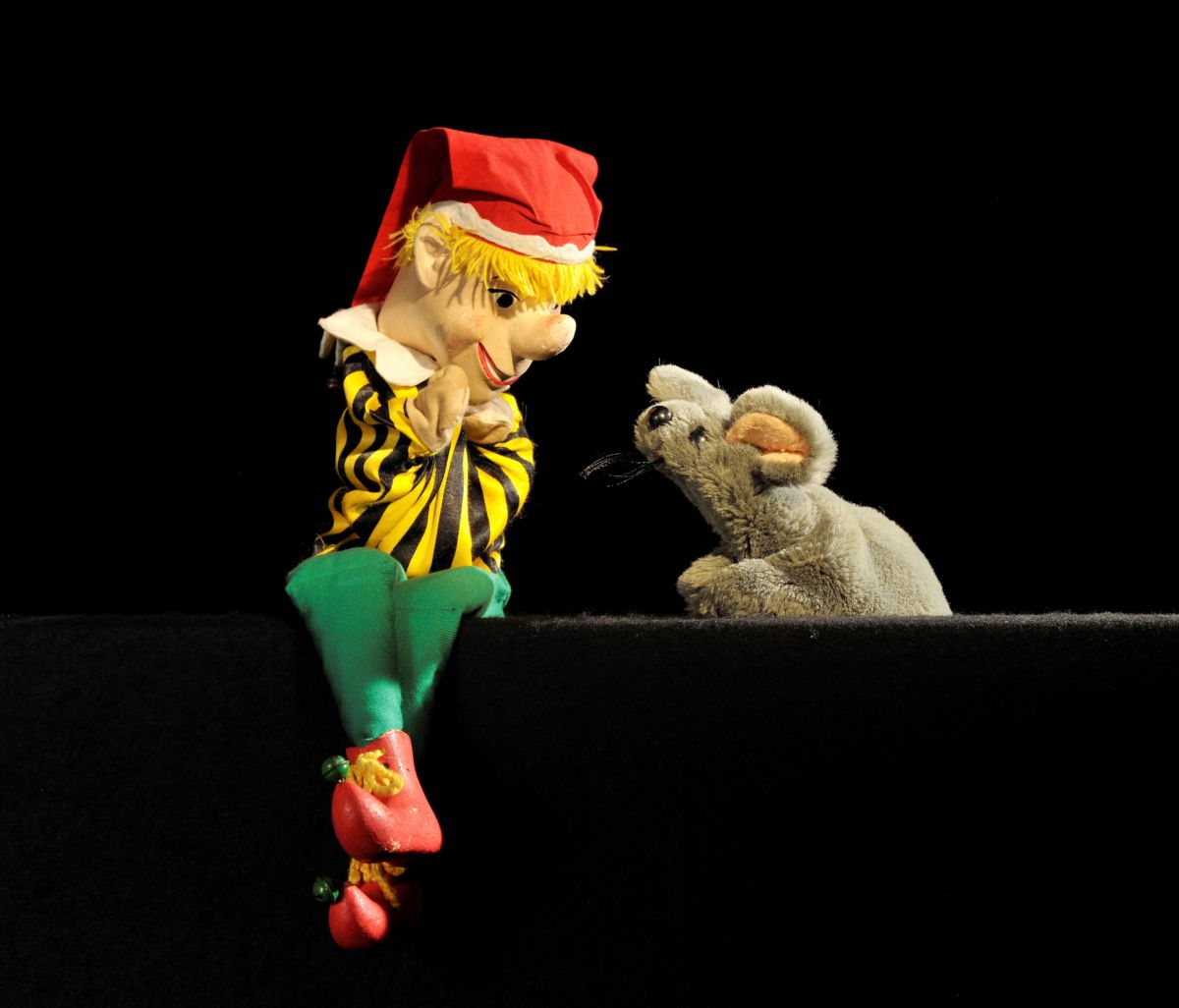 “Kasperle & die Trauminsel” mit dem Kindertheater Papiermond