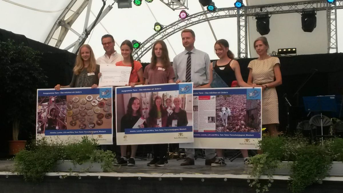 Minister Hauk verleiht Tierschutzpreis