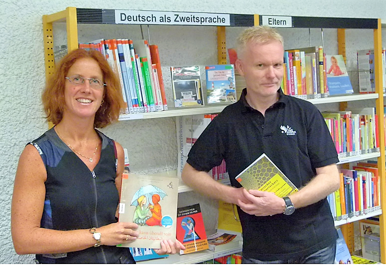 Stadtbibliothek erweitert Angebot mit Büchern zur Fluchtthematik und Spracherwerb