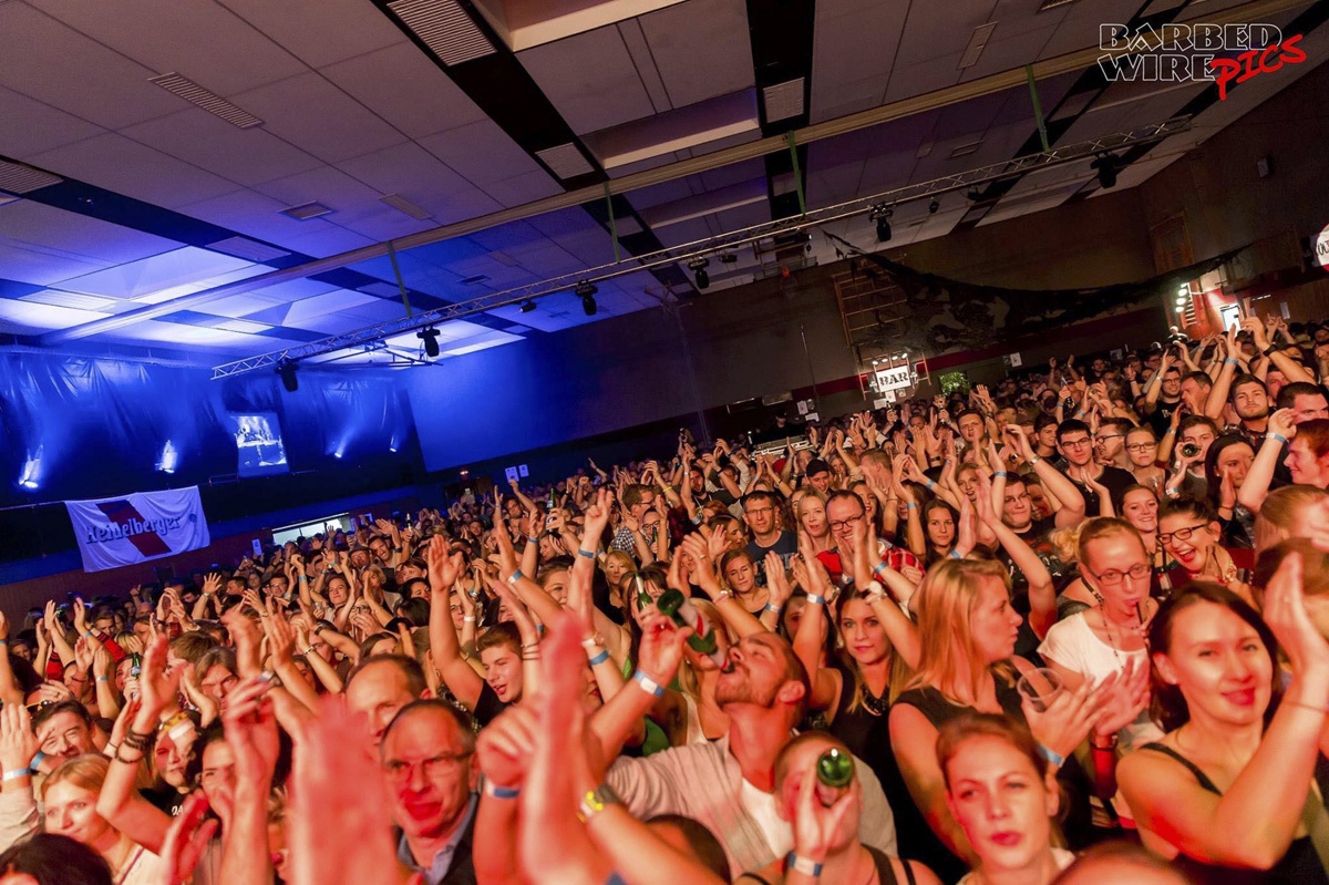 FC Rock in Meckesheim mit „Rockabout Aces“ und „Barbed Wire“