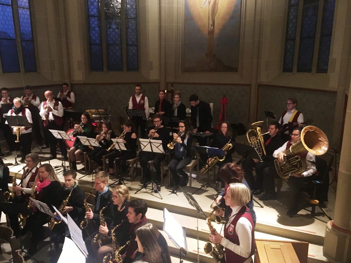 Das war das Adventskonzert der Stadtkapelle Walldorf