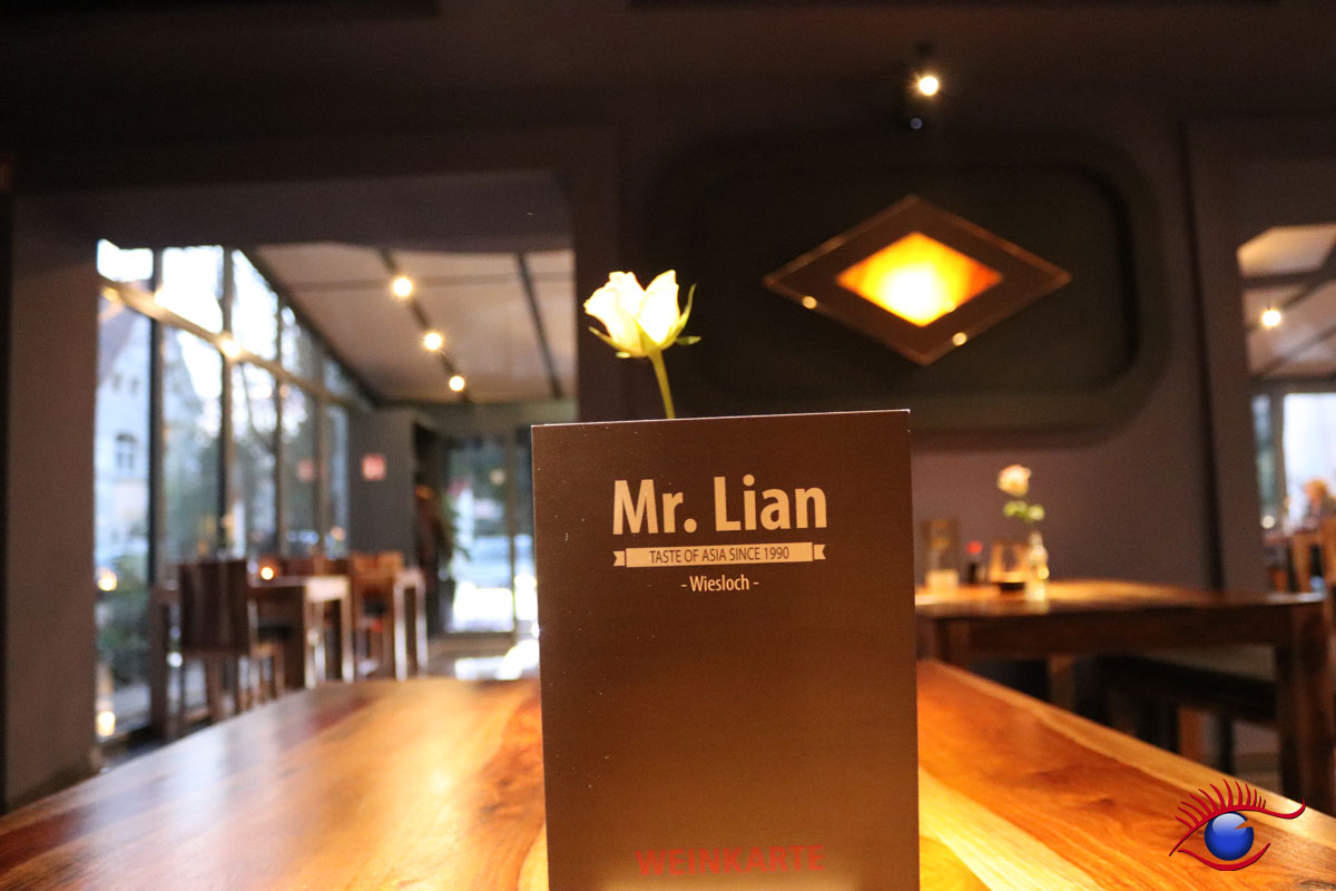 Herzlich Willkommen in Wiesloch, Mr. Lian – Chào mừng đến với thành phố Wiesloch